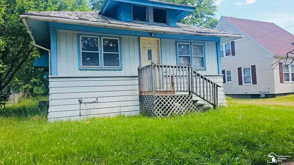 435 Emmett E, Battle Creek, MI 49017