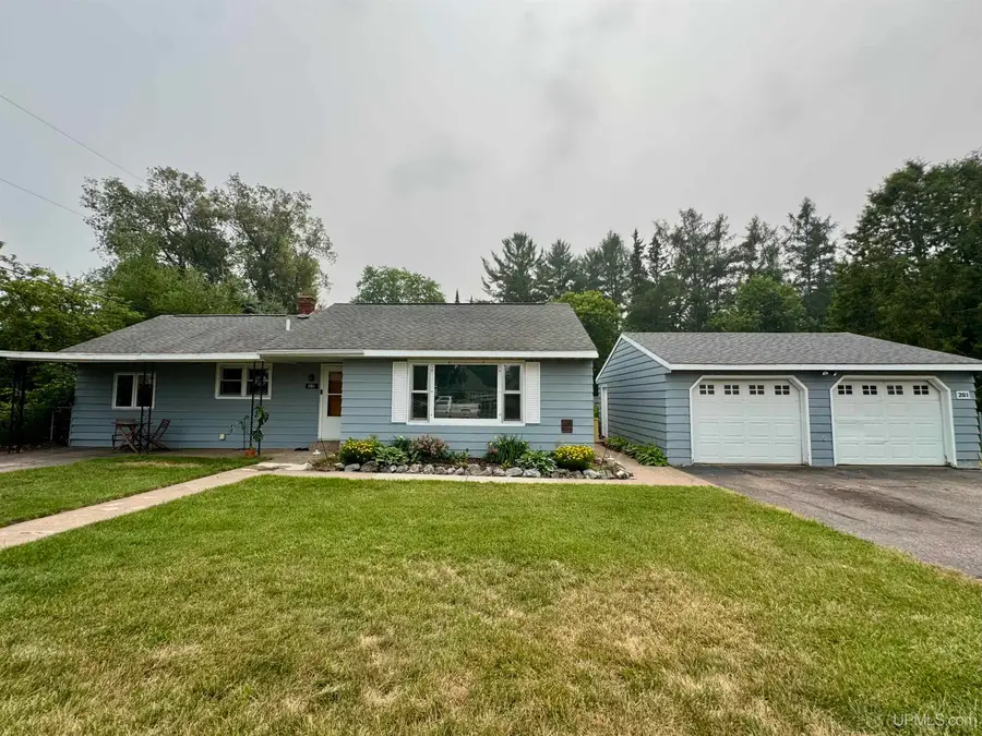 201 N Ash, Gwinn, MI 49841 - #2