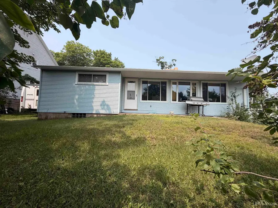 604 Cedar, Munising, MI 49862 - #2