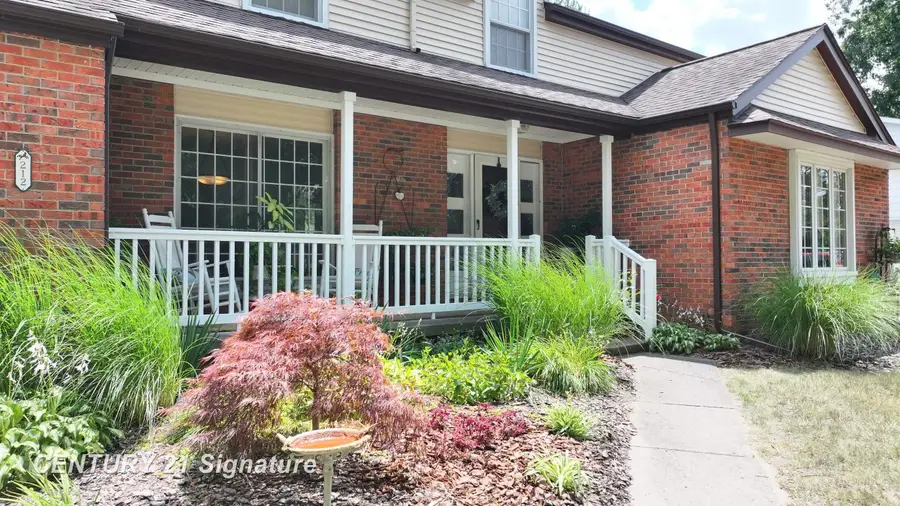212 Cedarwood, Flushing, MI 48433 - #2