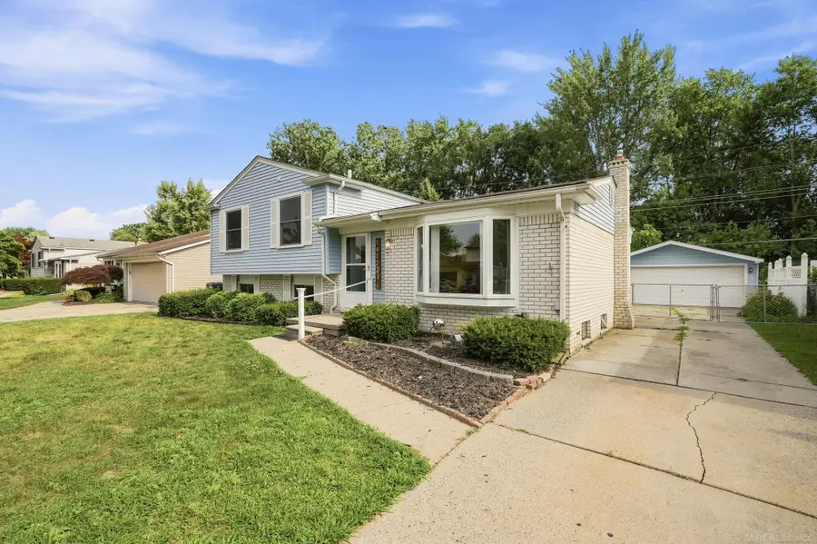 14122 Mary Grove, Sterling Heights, MI 48313 - #3