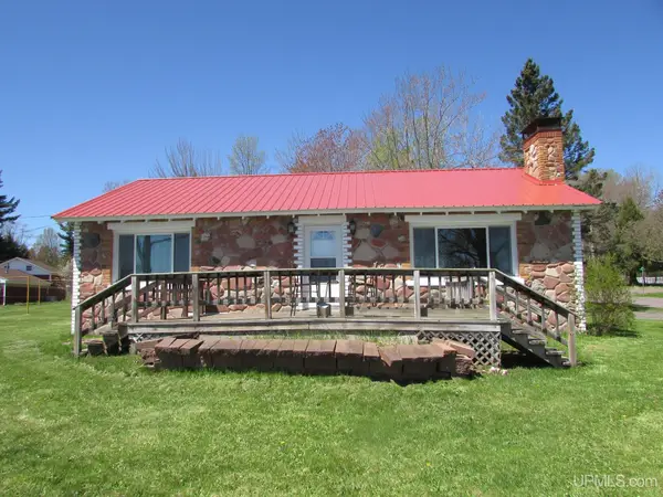 204 S Fifth, Baraga, MI 49908