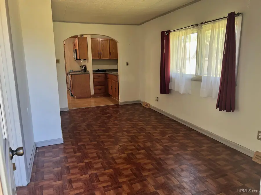 529 Henford, Kingsford, MI 49802 - #3