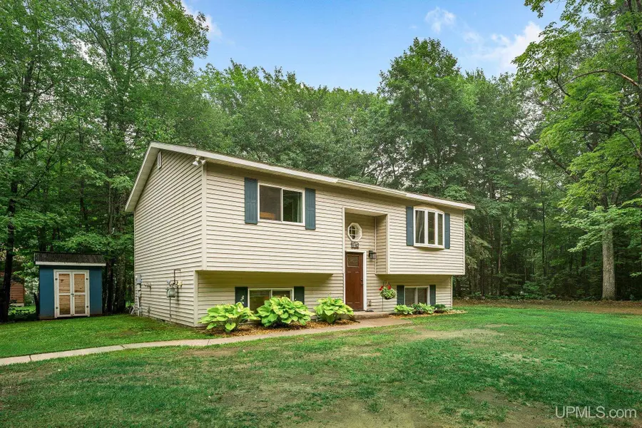 140 E Brebner, Negaunee, MI 49866 - #2