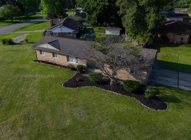 6453 Meadowwood, Grand Blanc, MI 48439 - #1