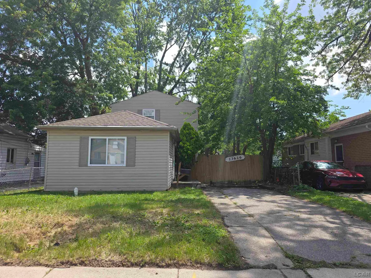 23626 Stewart, Warren, MI 48089 - #1