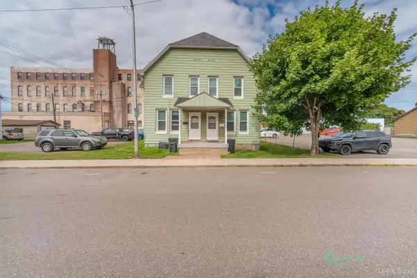 313-315 E Pearl, Ishpeming, MI 49849