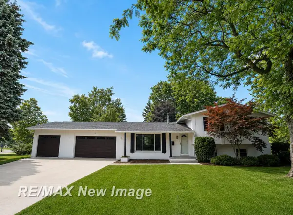 2 Mary Lane, Frankenmuth, MI 48734