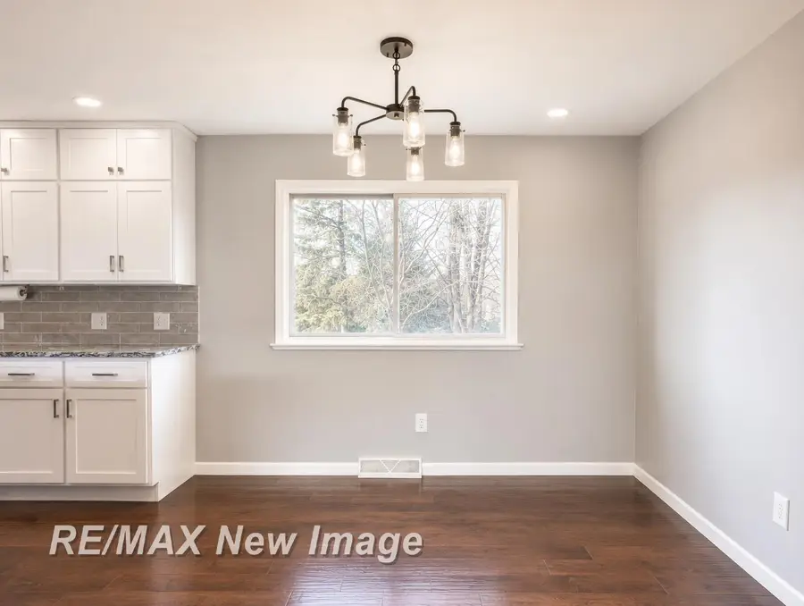 2 Mary Lane, Frankenmuth, MI 48734 - #3