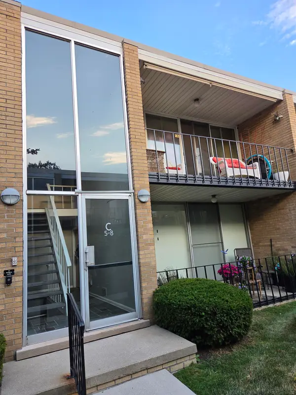 28111 Jefferson #C Building Unit 6, Saint Clair Shores, MI 48081