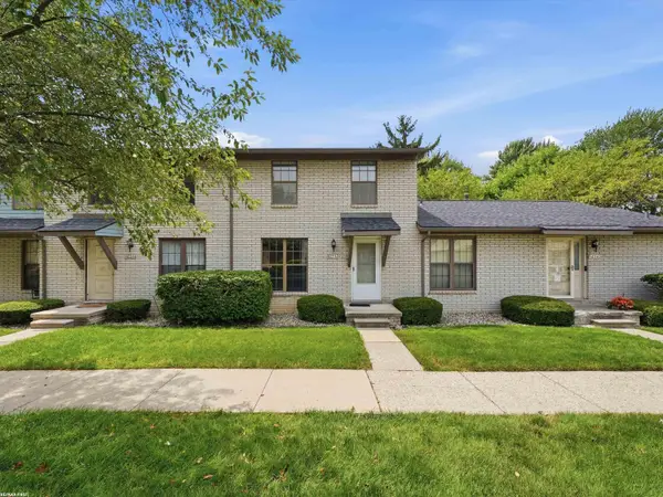 48542 Sugarbush, New Baltimore, MI 48047