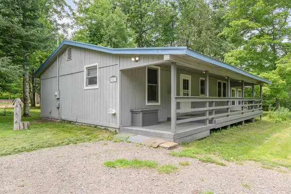1517 S Whitney, Beaverton, MI 48612