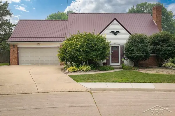 2255 Mayfield, Saginaw, MI 48602
