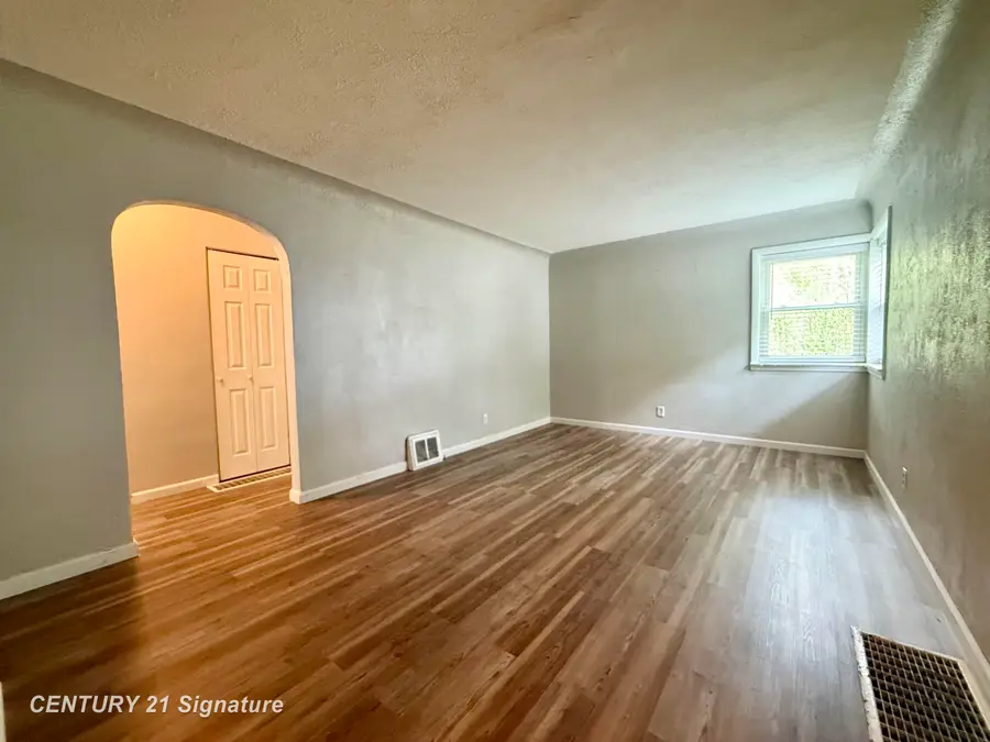 110 21st, Bay City, MI 48708 - #3
