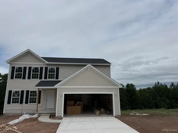 1019 Red Oak, Houghton, MI 49931