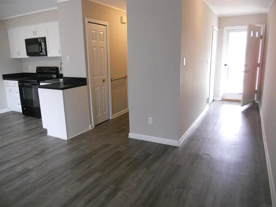 8249 Dartmouth, Warren, MI 48093 - #3