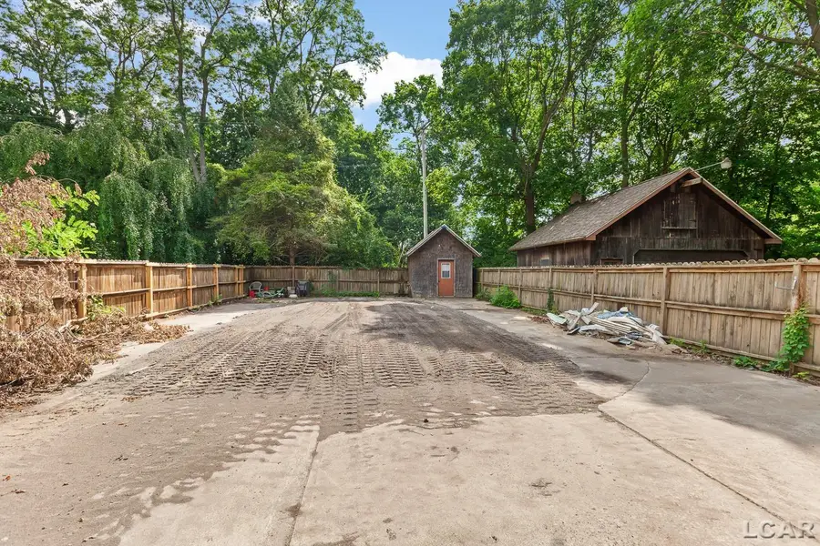 102 N Division, Tecumseh, MI 49286 - #3