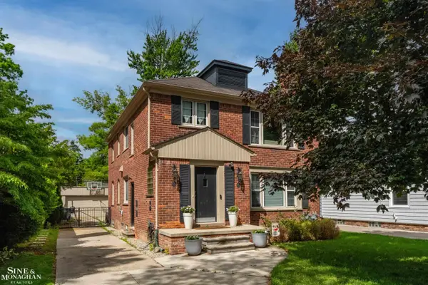 493-495 Saint Clair, Grosse Pointe, MI 48230