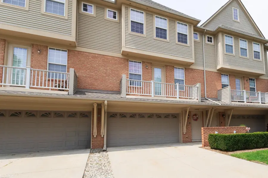 56659 Long Island #133, Shelby, MI 48316 - #3
