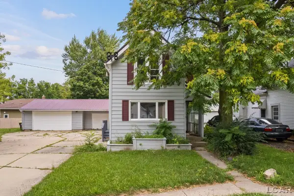 124 Bent Oak, Adrian, MI 49221