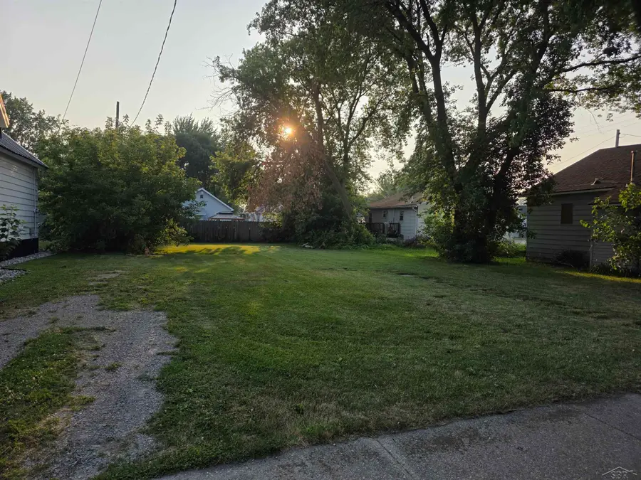 208 S Sheridan, Bay City, MI 48708 - #2