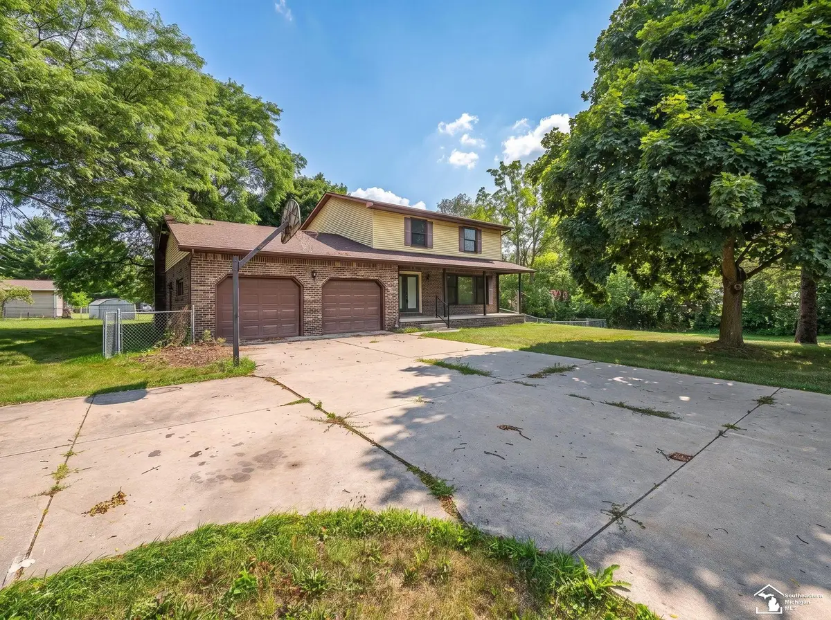 1902 S Raisinville, Monroe, MI 48161 - #1