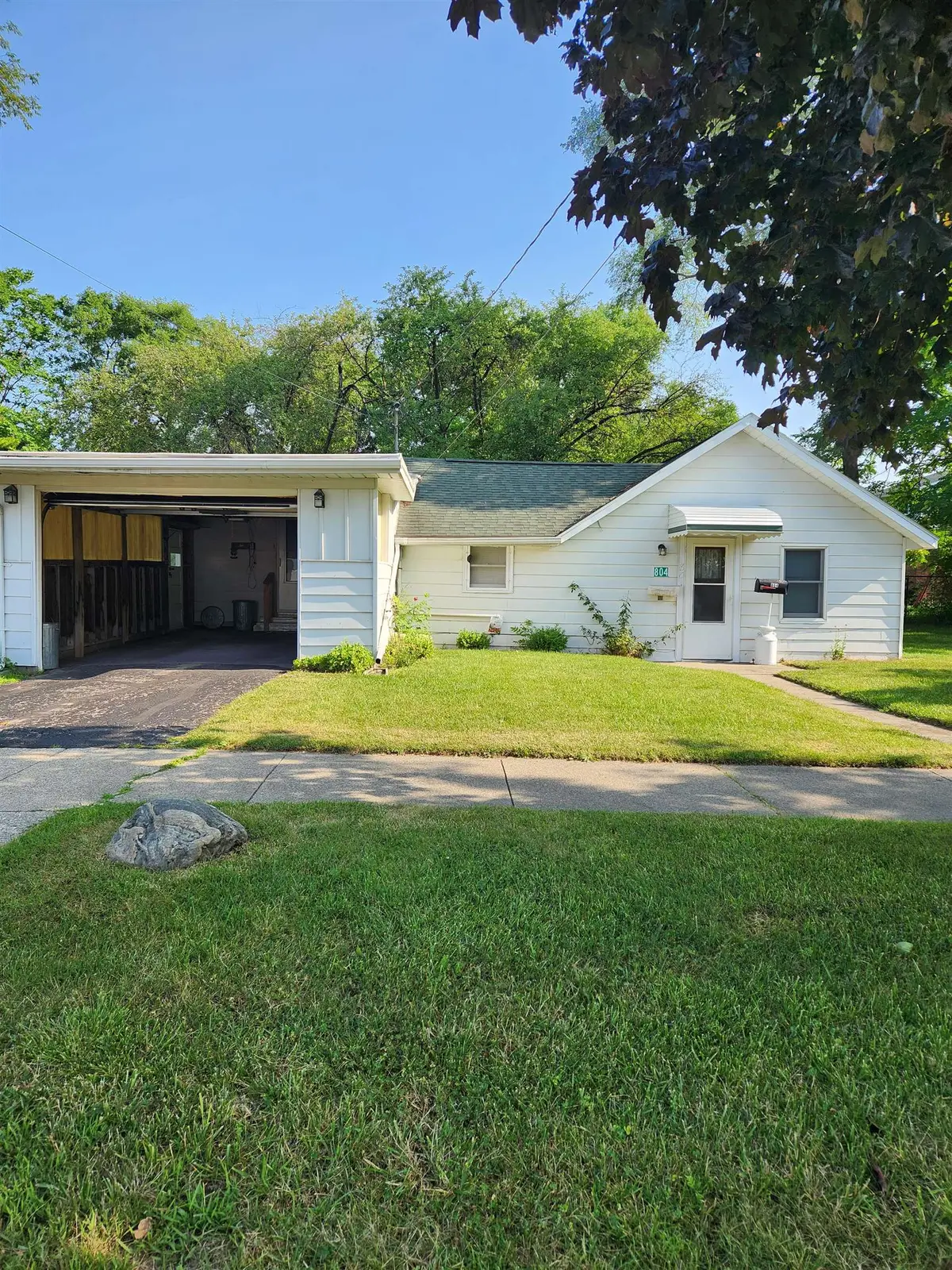 804 W Ivy, Bay City, MI 48706 - #1