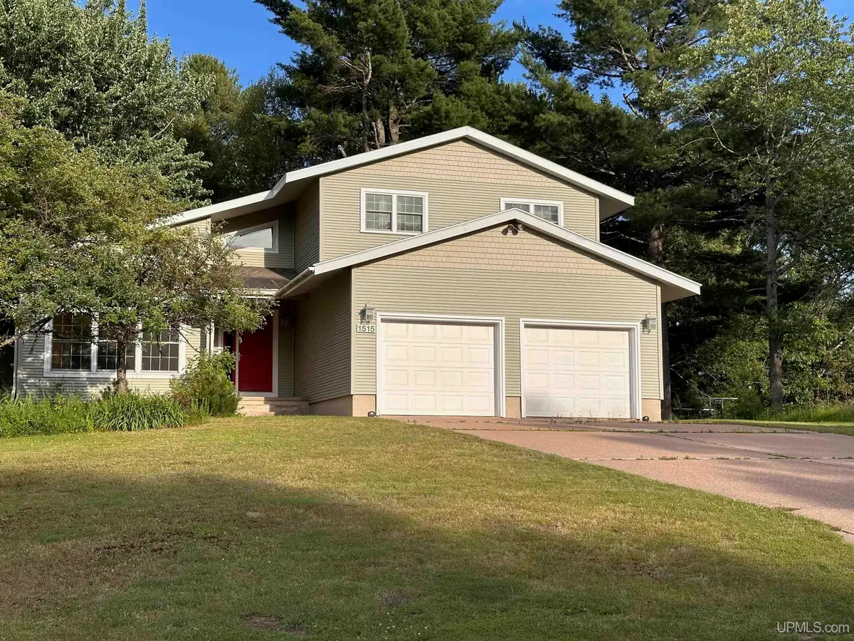 1515 Glenwood, Ishpeming, MI 49849 - #1