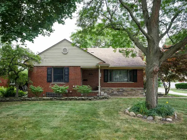44850 Kemp, Sterling Heights, MI 48314