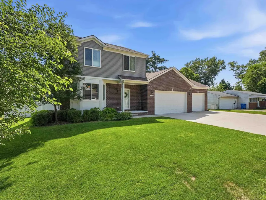 58720 Lind, Washington, MI 48094 - #3