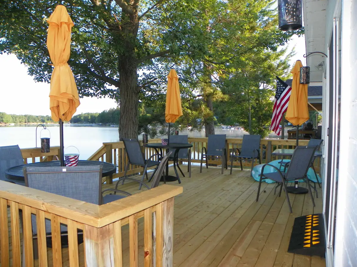 1408 E Long Lake, Harrison, MI 48625 - #1