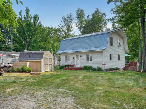 3892 E Thendara, Gladwin, MI 