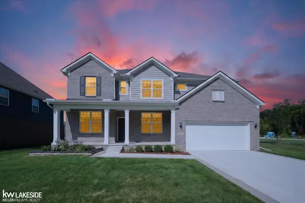 55777 Beacon Shore, Utica, MI 48315