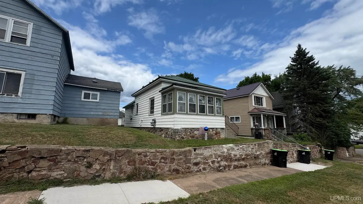 106 W Fleshiem, Iron Mountain, MI 49801 - #1