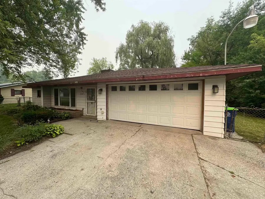 512 S 28th, Saginaw, MI 48601 - #2