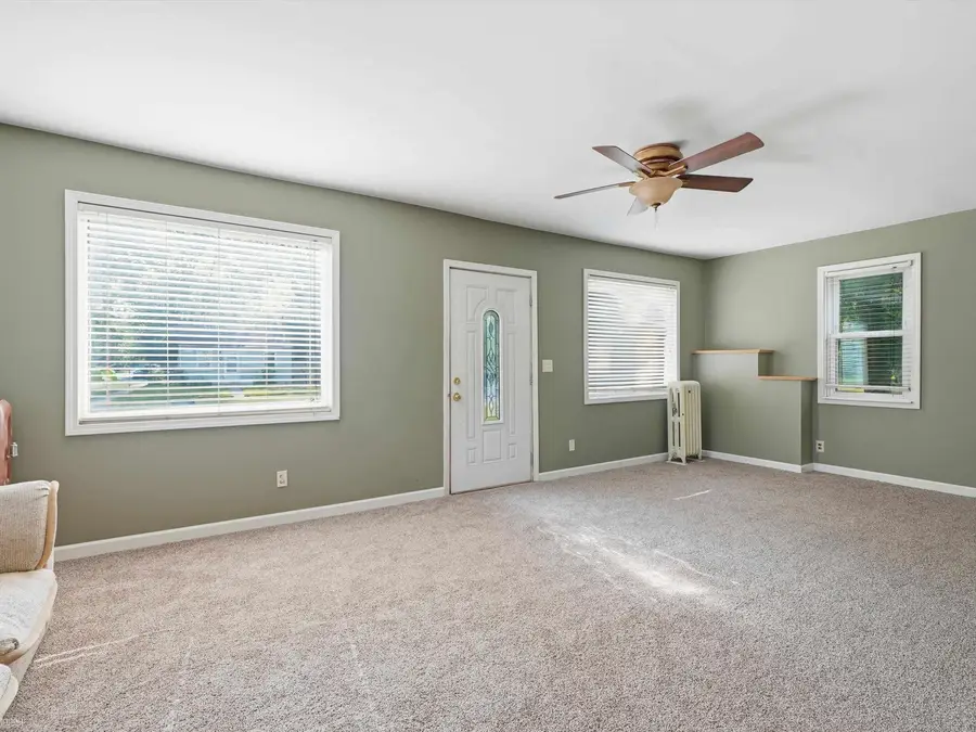 18513 Wakenden, Redford, MI 48240 - #3