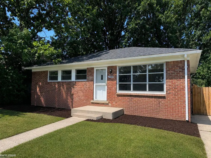 17225 Bell, Eastpointe, MI 48021 - #2