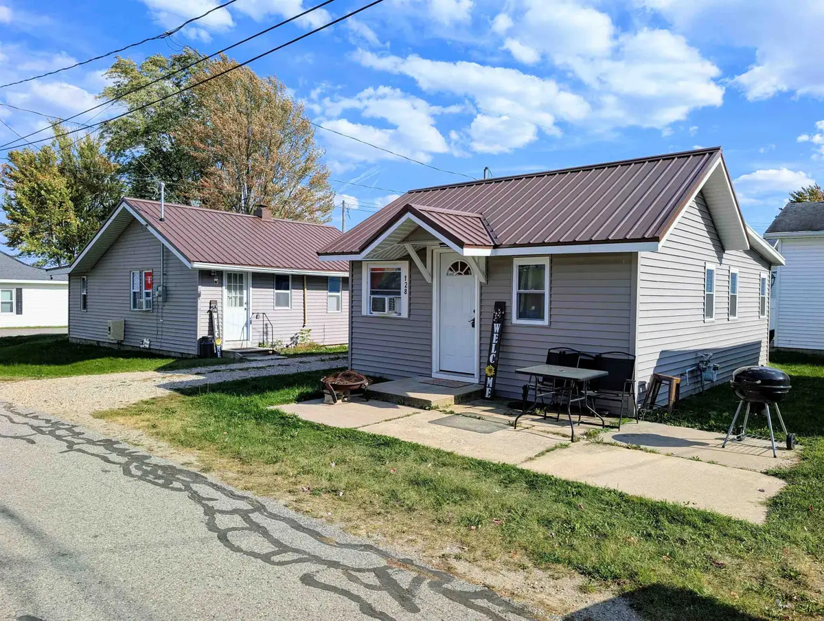 707 Shoreline, Houghton Lake, MI 48629 - #1