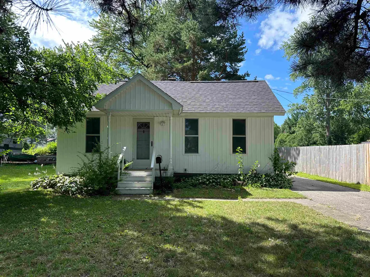 200 Nebobish, Essexville, MI 48732 - #1