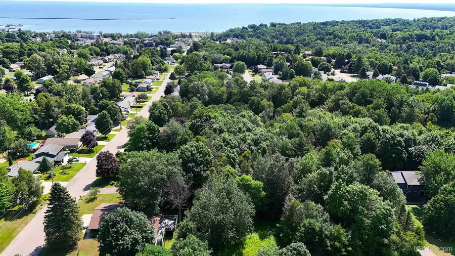 1561 Grandview, Marquette, MI 49855 - #2