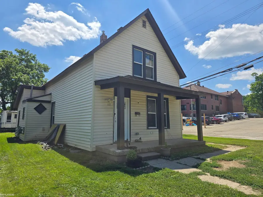 115 Robertson, Mount Clemens, MI 48043 - #2