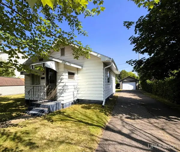 608 E Sagola, Kingsford, MI 49802