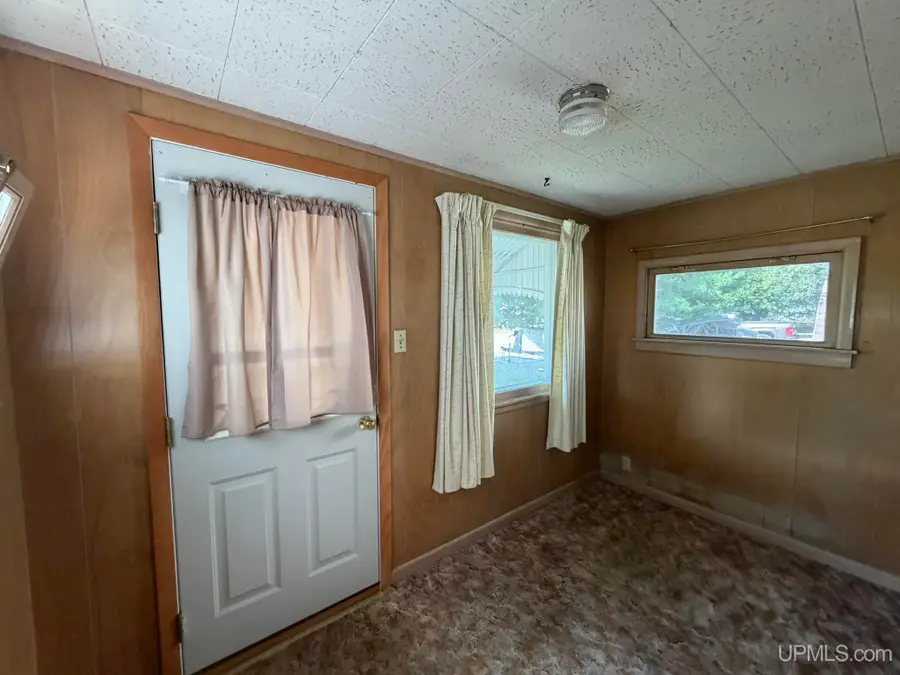 608 E Sagola, Kingsford, MI 49802 - #2