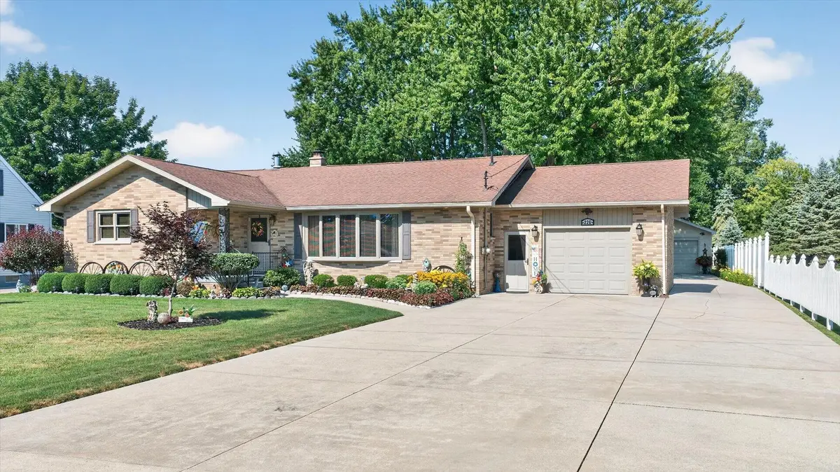 226 S Lincoln, Bay City, MI 48708 - #1