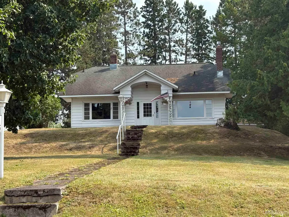605 Magnetic, Hurley, WI 54534 - #1