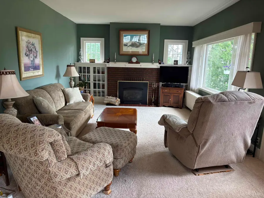 605 Magnetic, Hurley, WI 54534 - #3