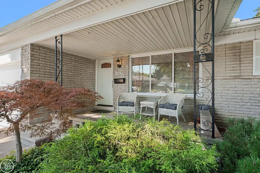 29609 Tropea, Warren, MI 48092 - #2