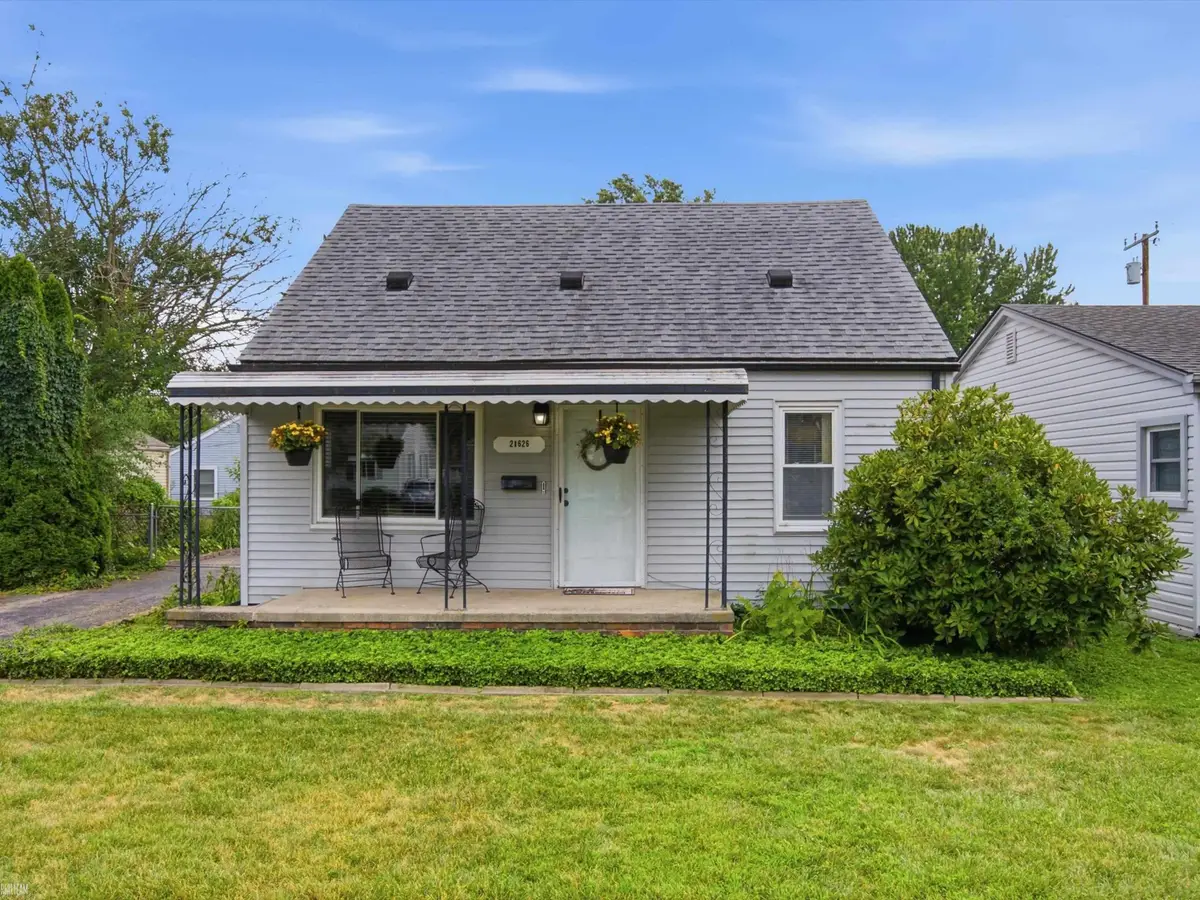 21626 Bon Heur, Saint Clair Shores, MI 48081 - #1