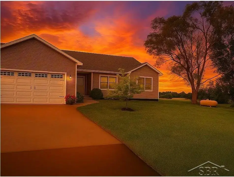 2597 N Hemlock, Hemlock, MI 48626 - #1