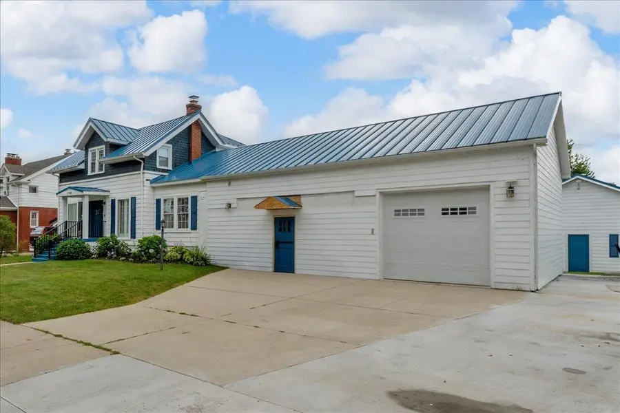 1748 Saint Clair River, Algonac, MI 48001 - #2